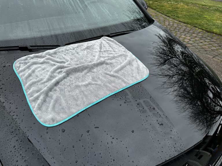 Best Car Drying Towel In 2023 - Top 10 Car Drying Towels Review 